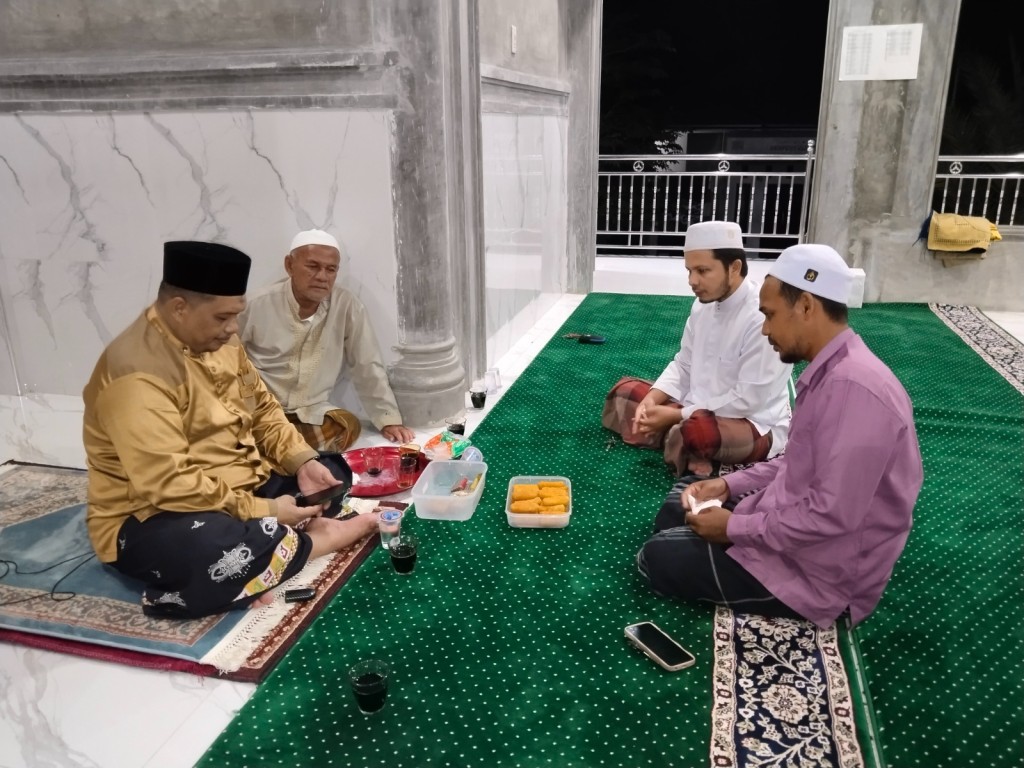 PENGAJIAN RUTIN SETIAP MALAM KAMIS DI MENASAH GAMPONG ULEE COT SEUPENG