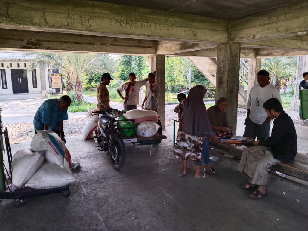 PENERIMAAN ZAKAT HASIL PERTANIAN DI GAMPONG ULEE COT SEUPENG